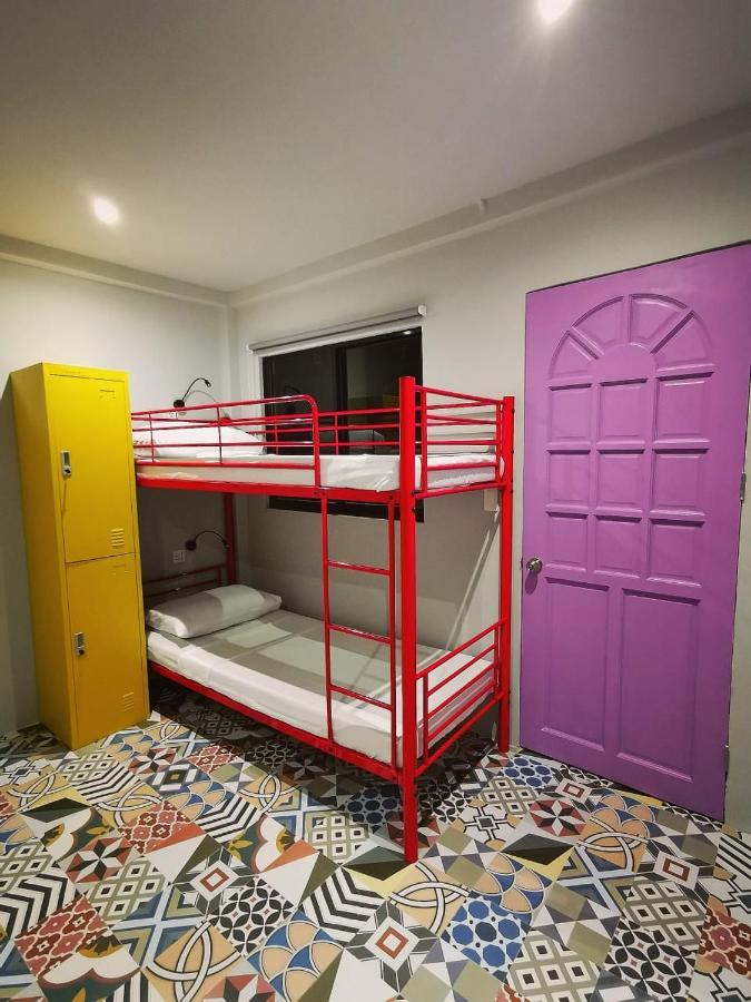 Way Shack Hostel Oslob Eksteriør bilde